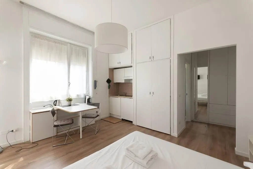 Youhosty - Garibaldi72 Milan Apartment